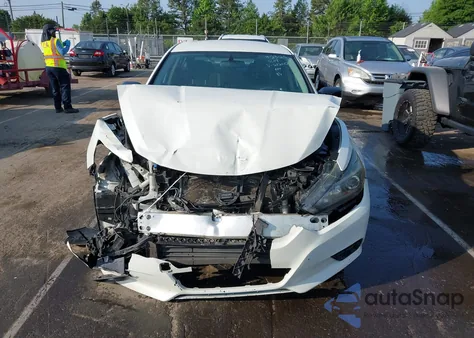 2017 Nissan Altima 2.5 Sr из США, поврежденный, VIN 1N4AL3AP3HC202002